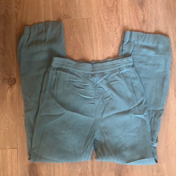 Aritzia-Babaton high rise pants size Small - Picture 5 of 16